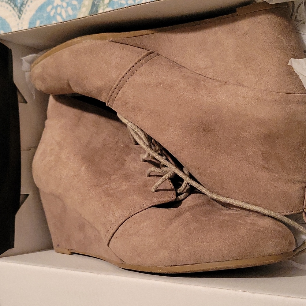 Booties - Picture 2 of 4